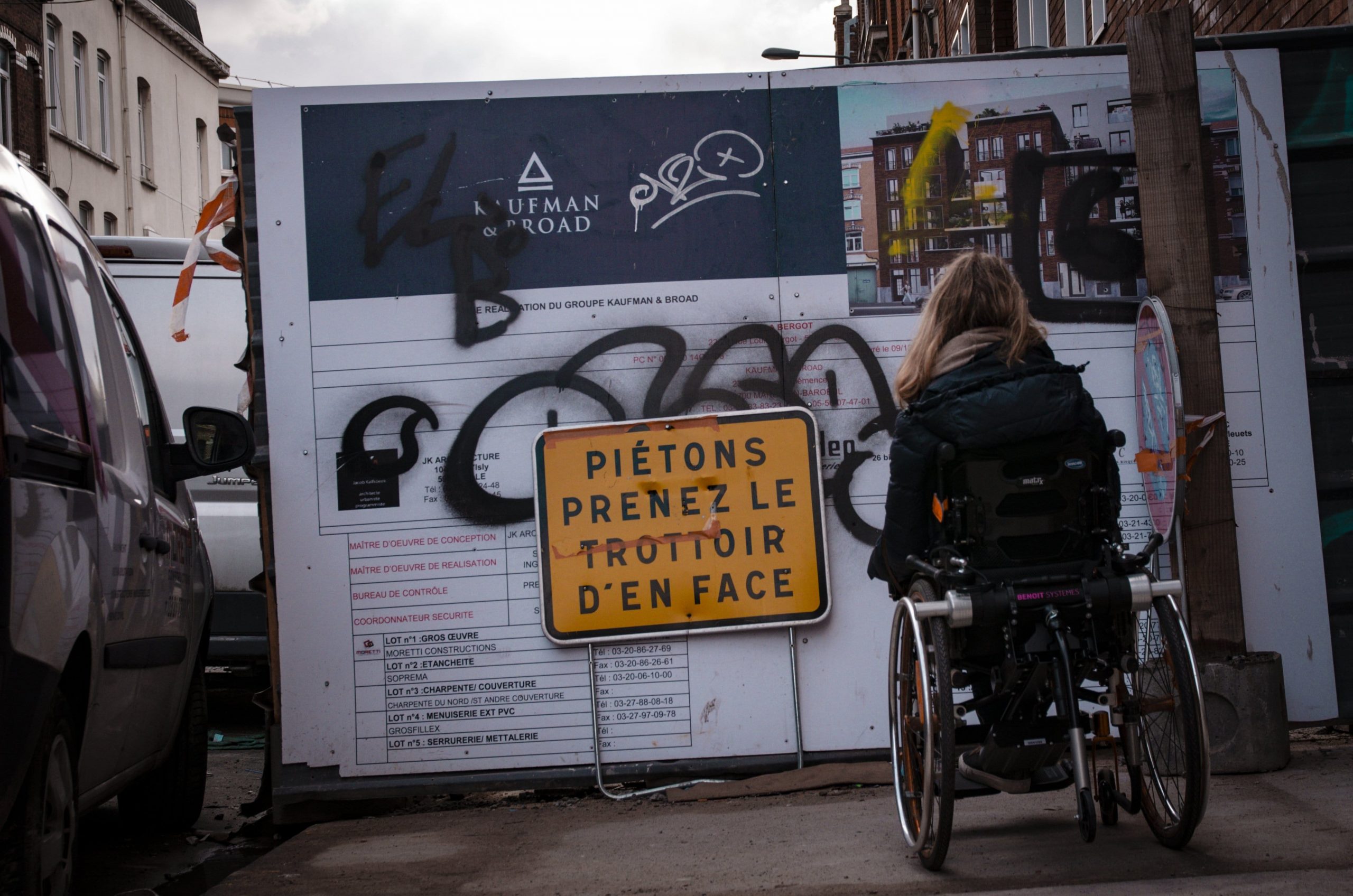 Agatha Coutelle et Kilian Moreau - Un fauteuil dans la ville