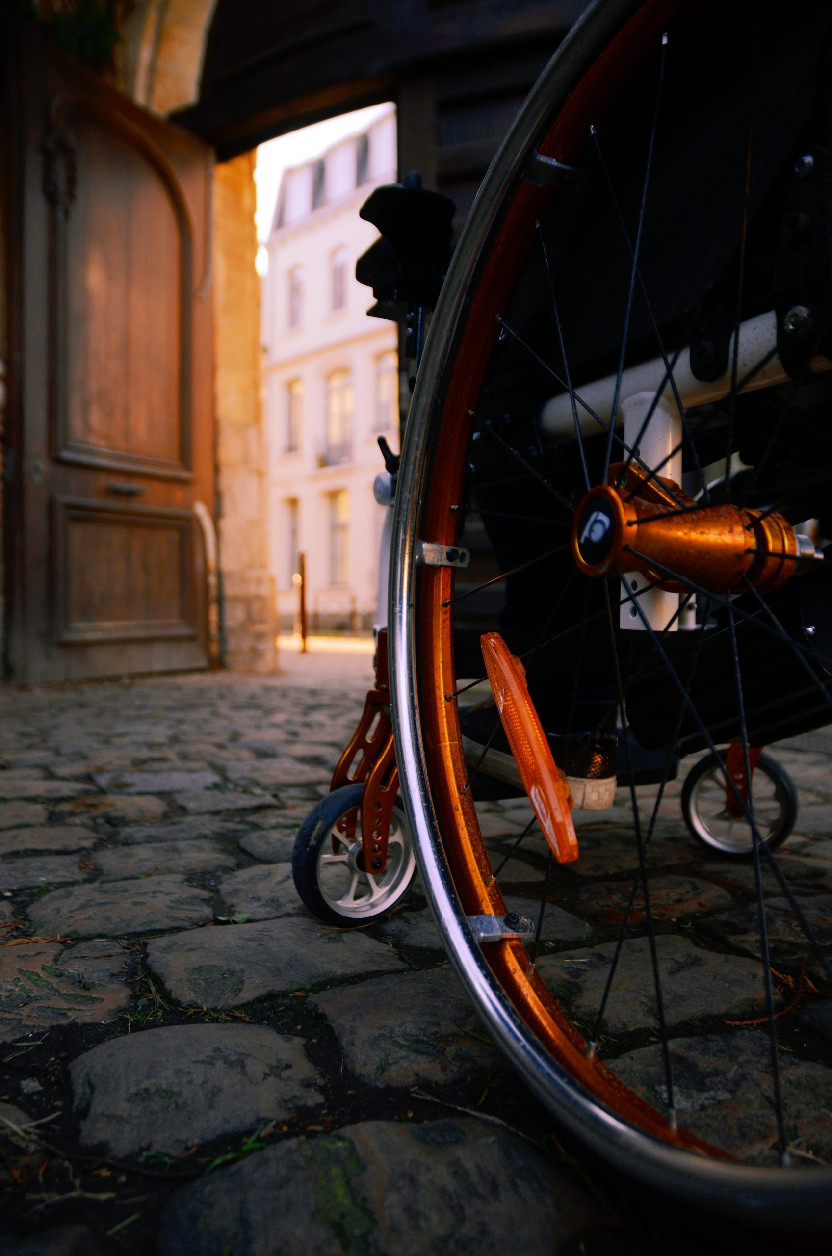 Agatha Coutelle et Kilian Moreau - Un fauteuil dans la ville